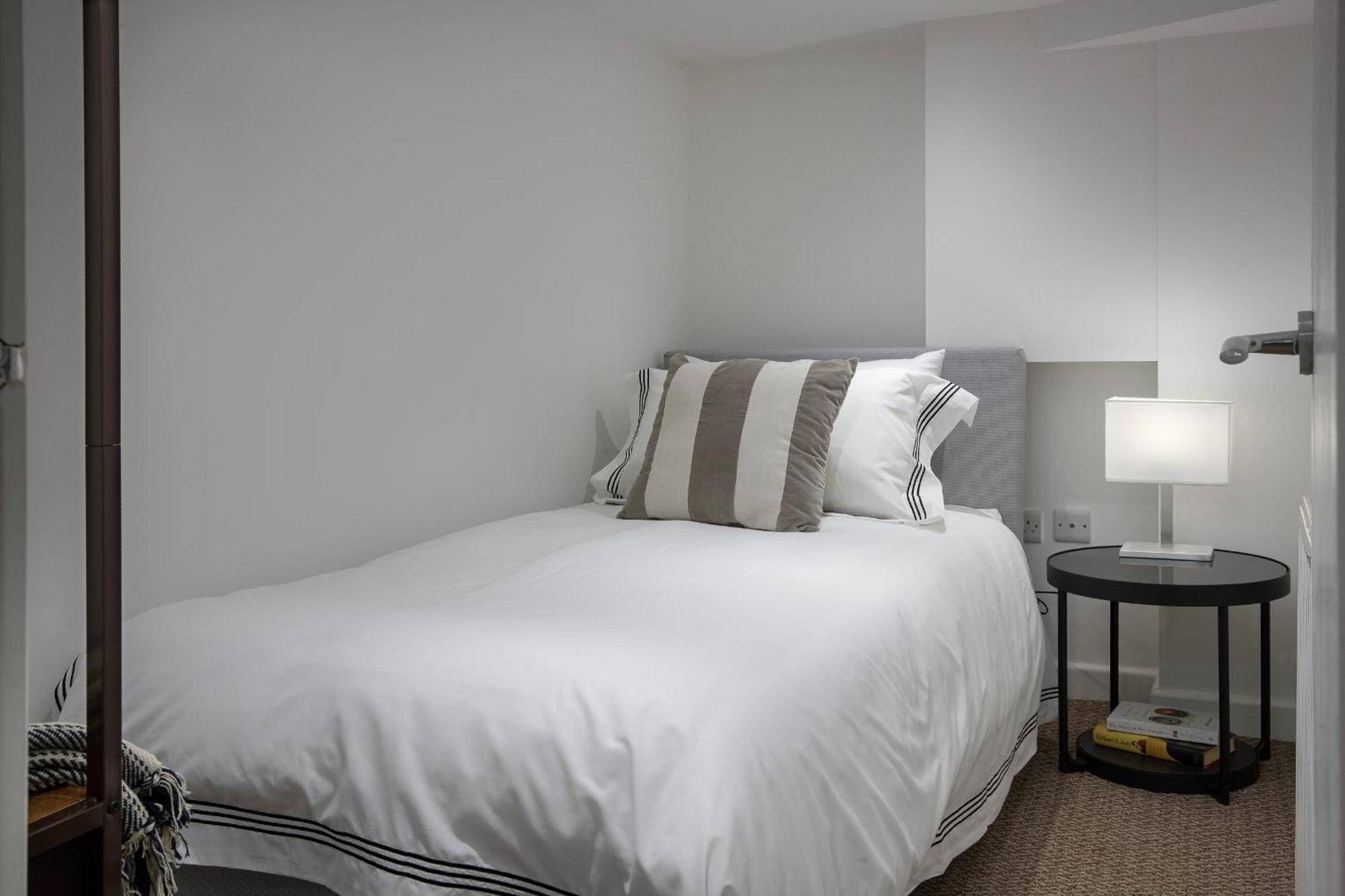Blackpool Central Springfield Apartments Spacious Comfort Exterior photo