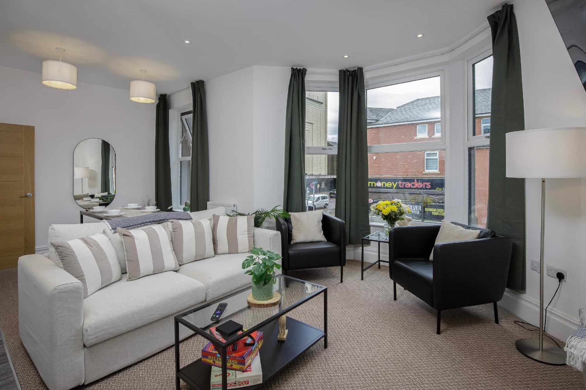 Blackpool Central Springfield Apartments Spacious Comfort Exterior photo